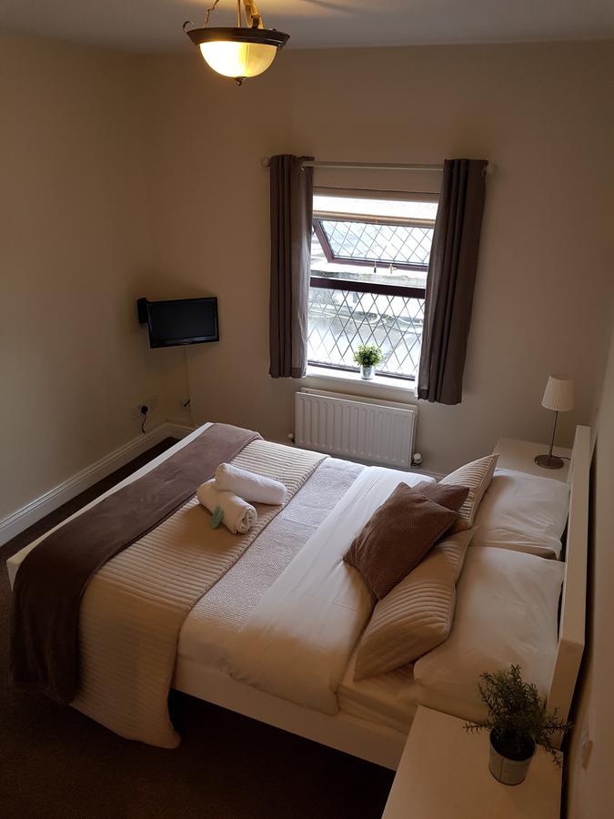 Bed and Breakfast The Coach House Roundwood Pokoj fotografie